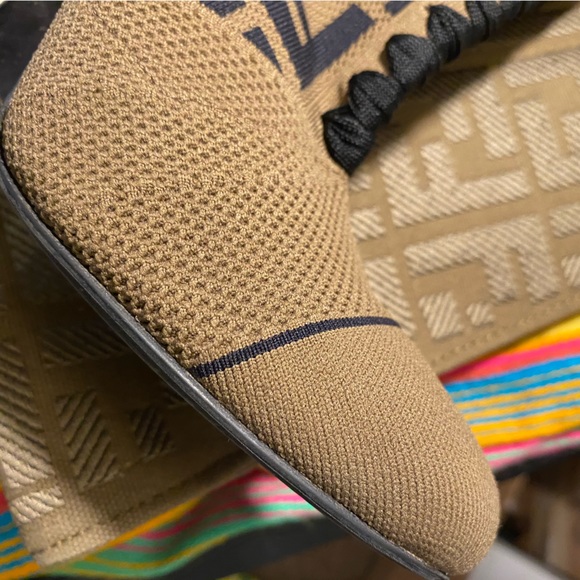 COPY - Fendi Boots on sale now/free gifts - Picture 11 of 11